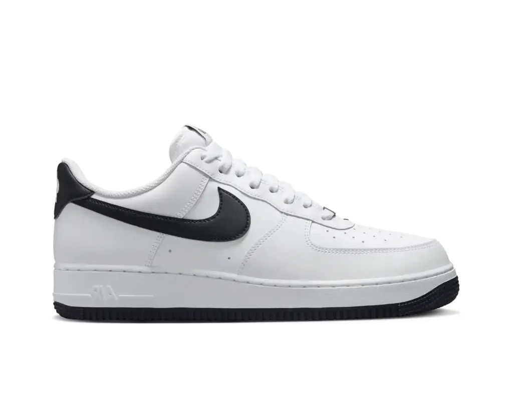 Chaussure Nike Air Force 1 '07