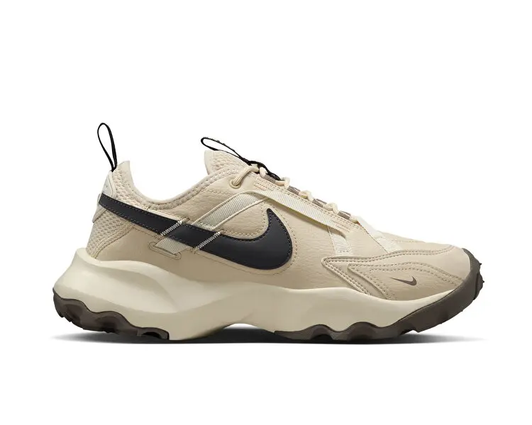 Chaussure  Nike Tc7900