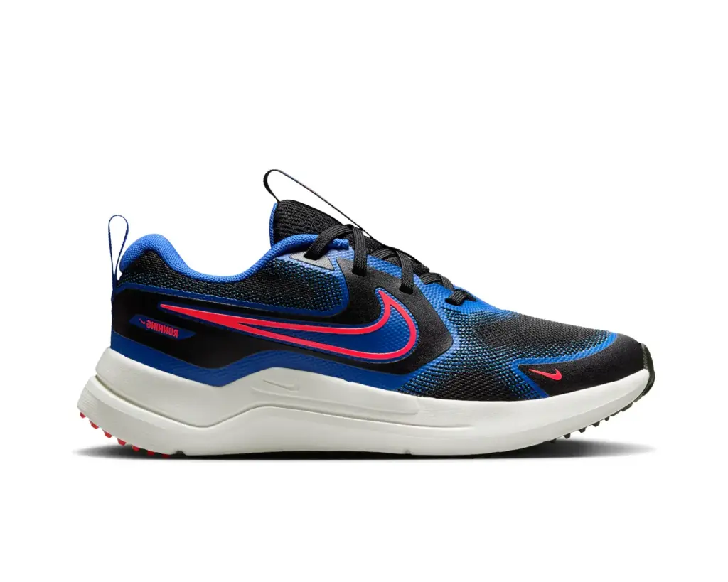 Chaussure Nike Cosmic Runner